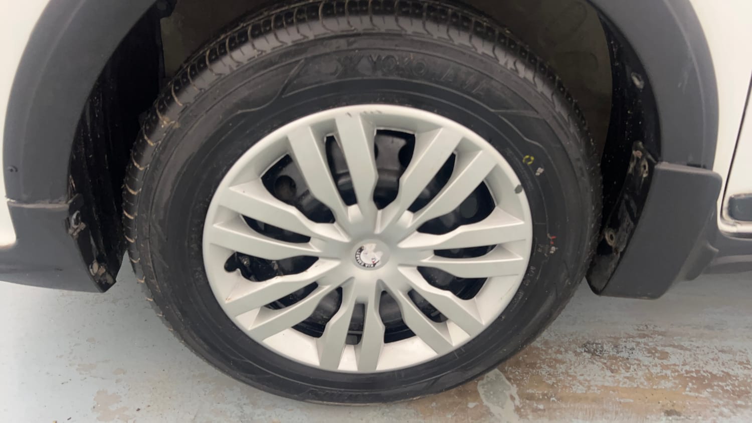 Used 2018 Maruti Suzuki Celerio X Vxi Petrol Manual tyres LEFT FRONT TYRE RIM VIEW
