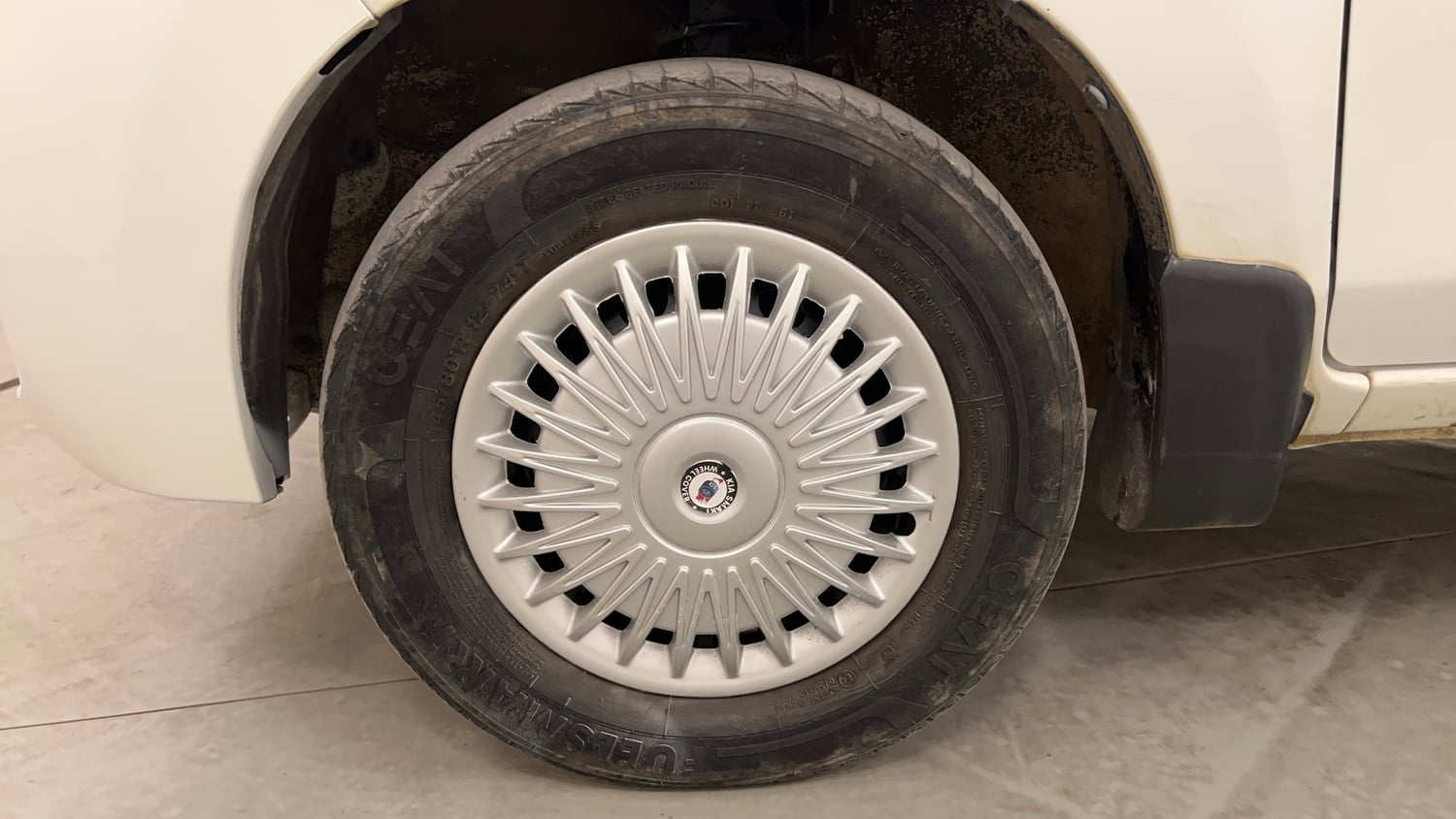 Used 2021 Maruti Suzuki Alto 800 LXi Petrol Manual tyres LEFT FRONT TYRE RIM VIEW