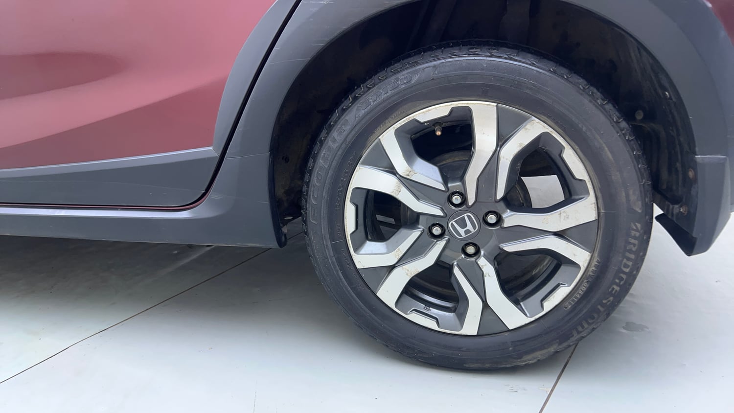 Used 2018 Honda WR-V VX MT Petrol Petrol Manual tyres LEFT REAR TYRE RIM VIEW