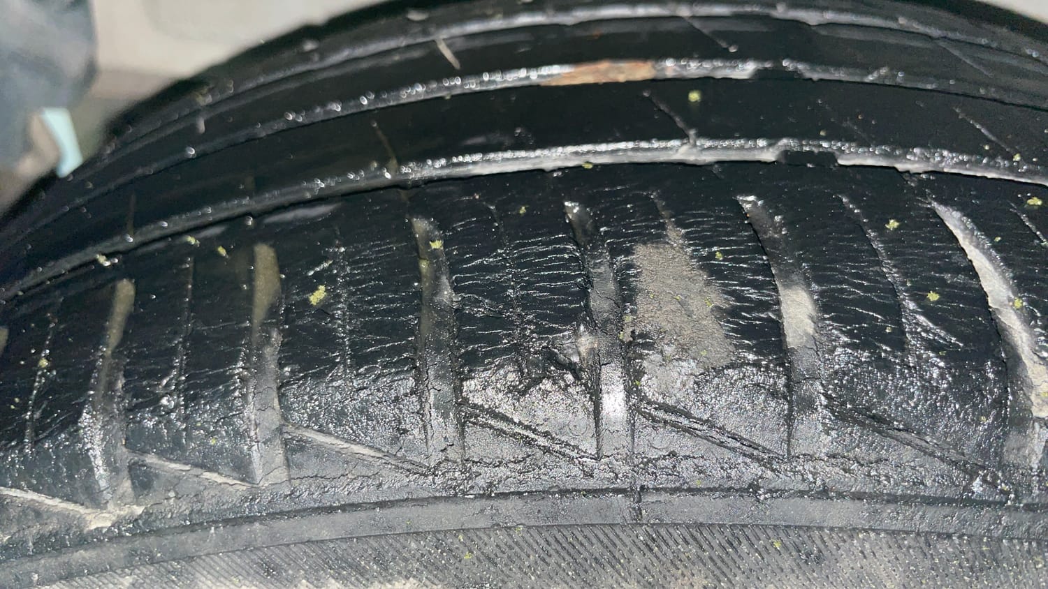 Used 2020 Hyundai Grand i10 Nios Sportz 1.2 Kappa VTVT Petrol Manual tyres RIGHT REAR TYRE TREAD VIEW