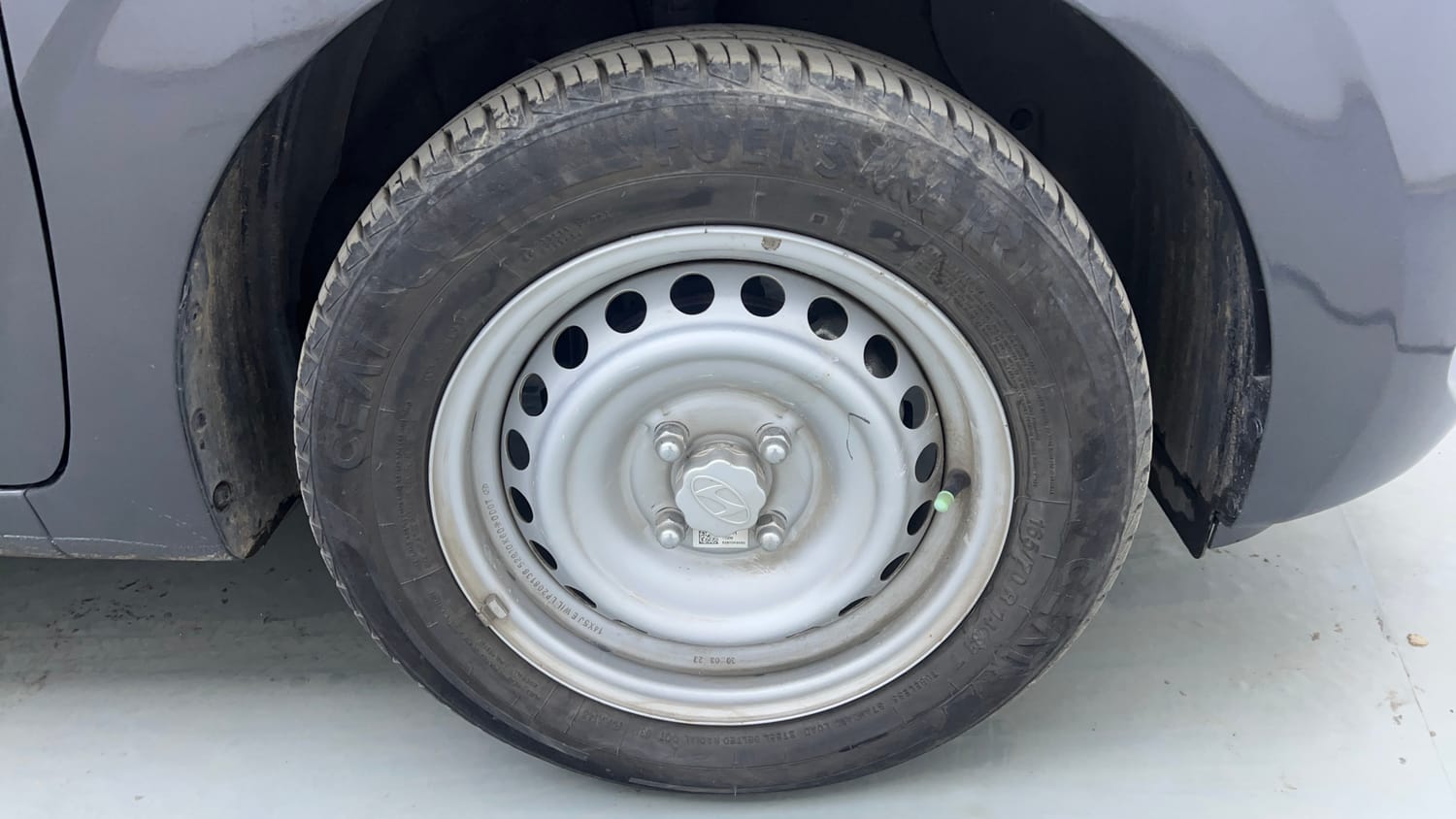 Used 2023 Hyundai Grand i10 Nios Era 1.2 Kappa VTVT Petrol Manual tyres RIGHT FRONT TYRE RIM VIEW