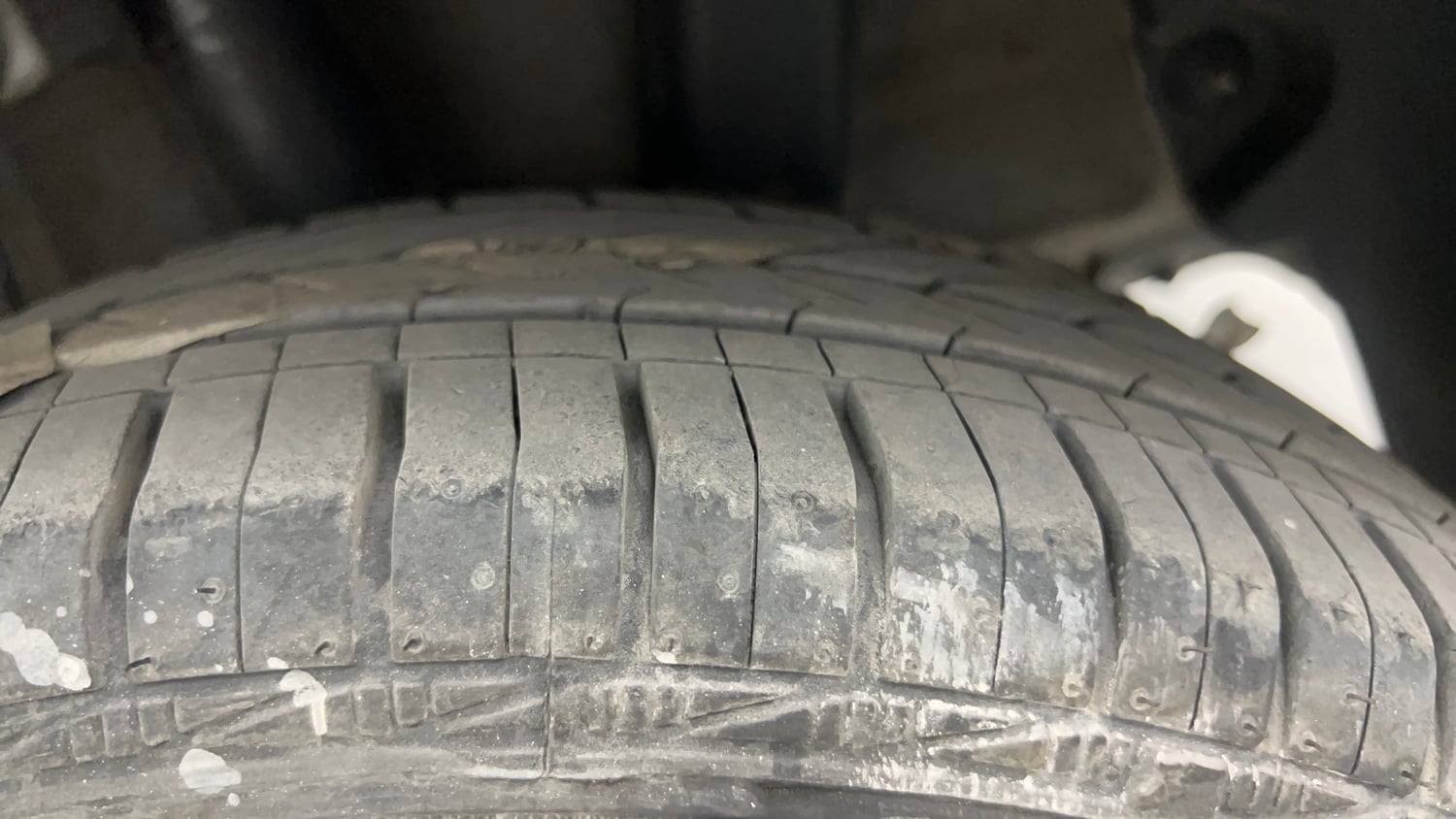 Used 2021 Hyundai Grand i10 Nios Sportz AMT 1.2 Kappa VTVT Petrol Automatic tyres LEFT REAR TYRE TREAD VIEW