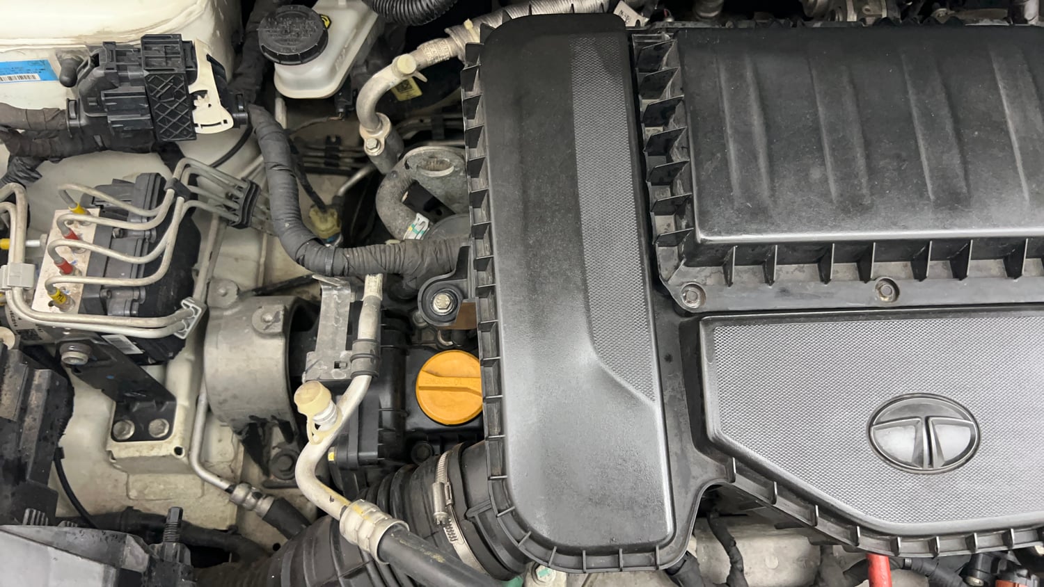 Used 2021 Tata Nexon XZA Plus (O) Diesel Diesel Automatic engine ENGINE RIGHT SIDE VIEW