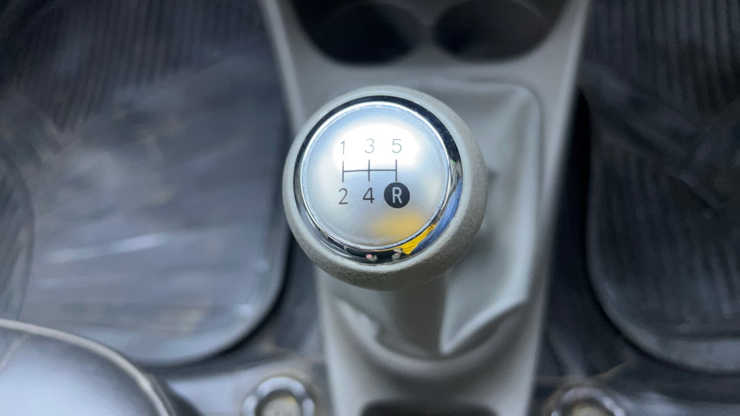 Used 2016 Toyota Etios Liva V Petrol Manual interior GEAR  KNOB VIEW