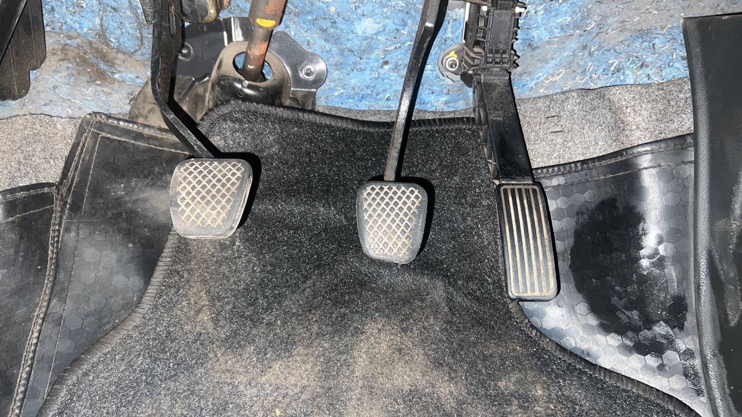 Used 2019 Honda Amaze 1.2 S MT Petrol Petrol Manual interior PEDALS VIEW