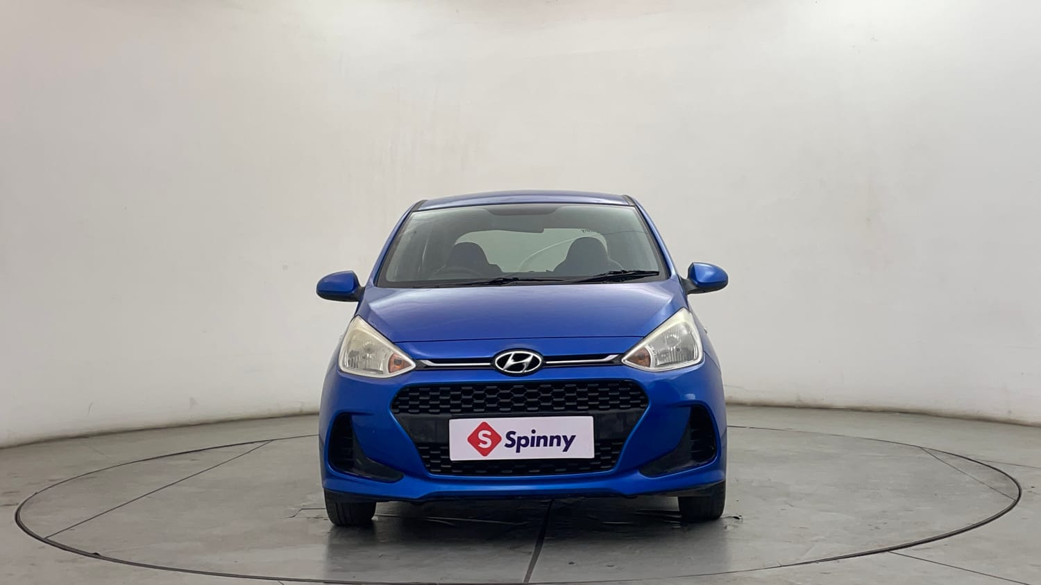 Used 2018 Hyundai Grand i10 Magna AT 1.2 Kappa VTVT Petrol Automatic exterior FRONT VIEW