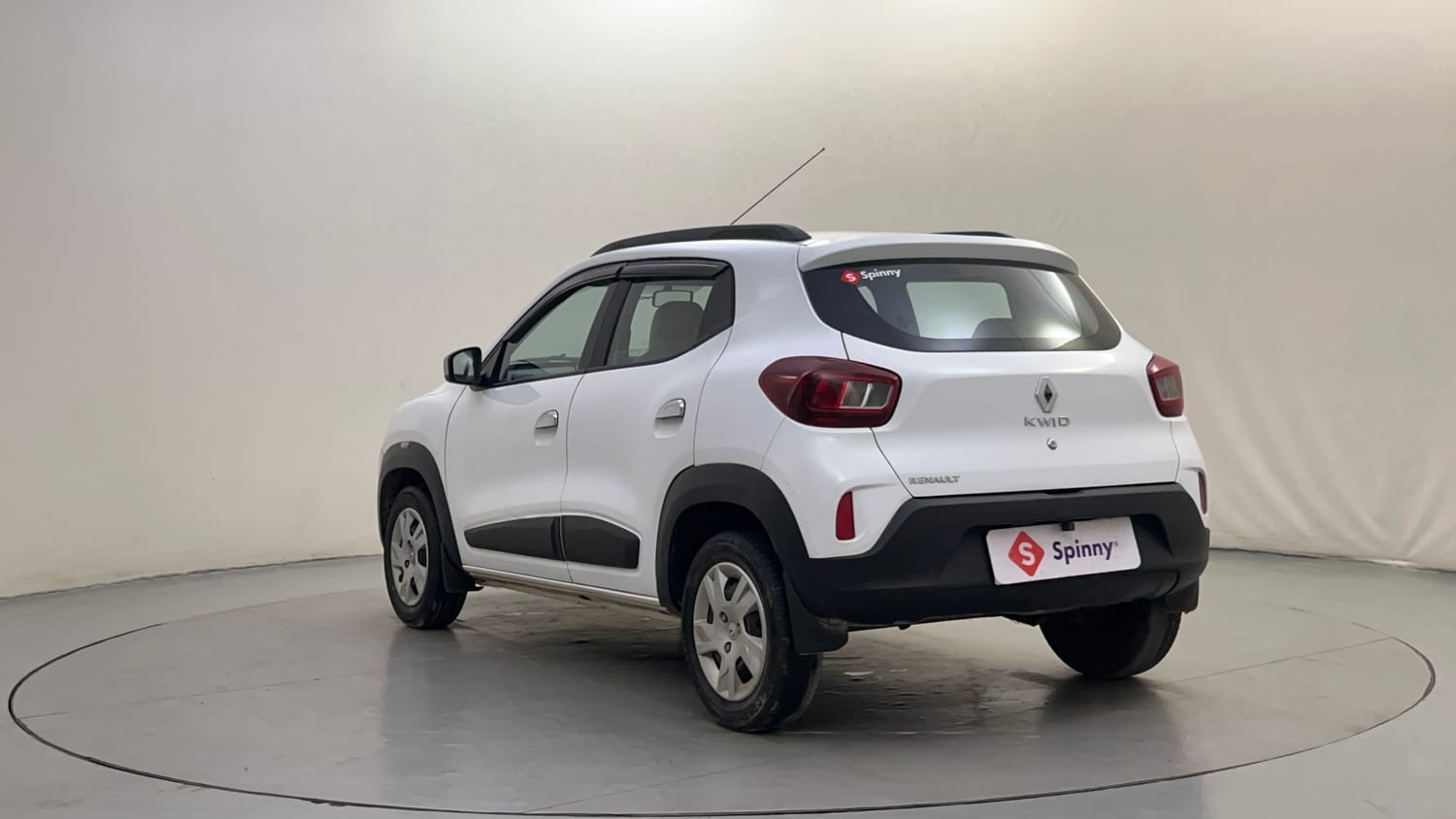 Used 2022 Renault Kwid RXT 1.0 Petrol Manual exterior LEFT REAR CORNER VIEW