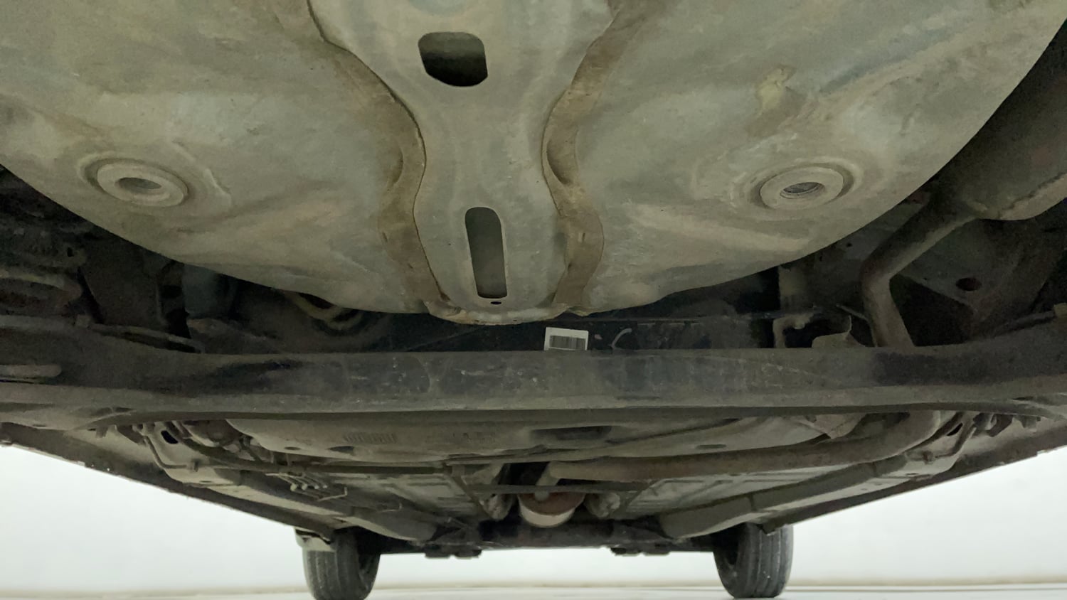 Used 2017 Maruti Suzuki Baleno Delta 1.2 Petrol Manual extra REAR UNDERBODY VIEW (TAKEN FROM REAR)