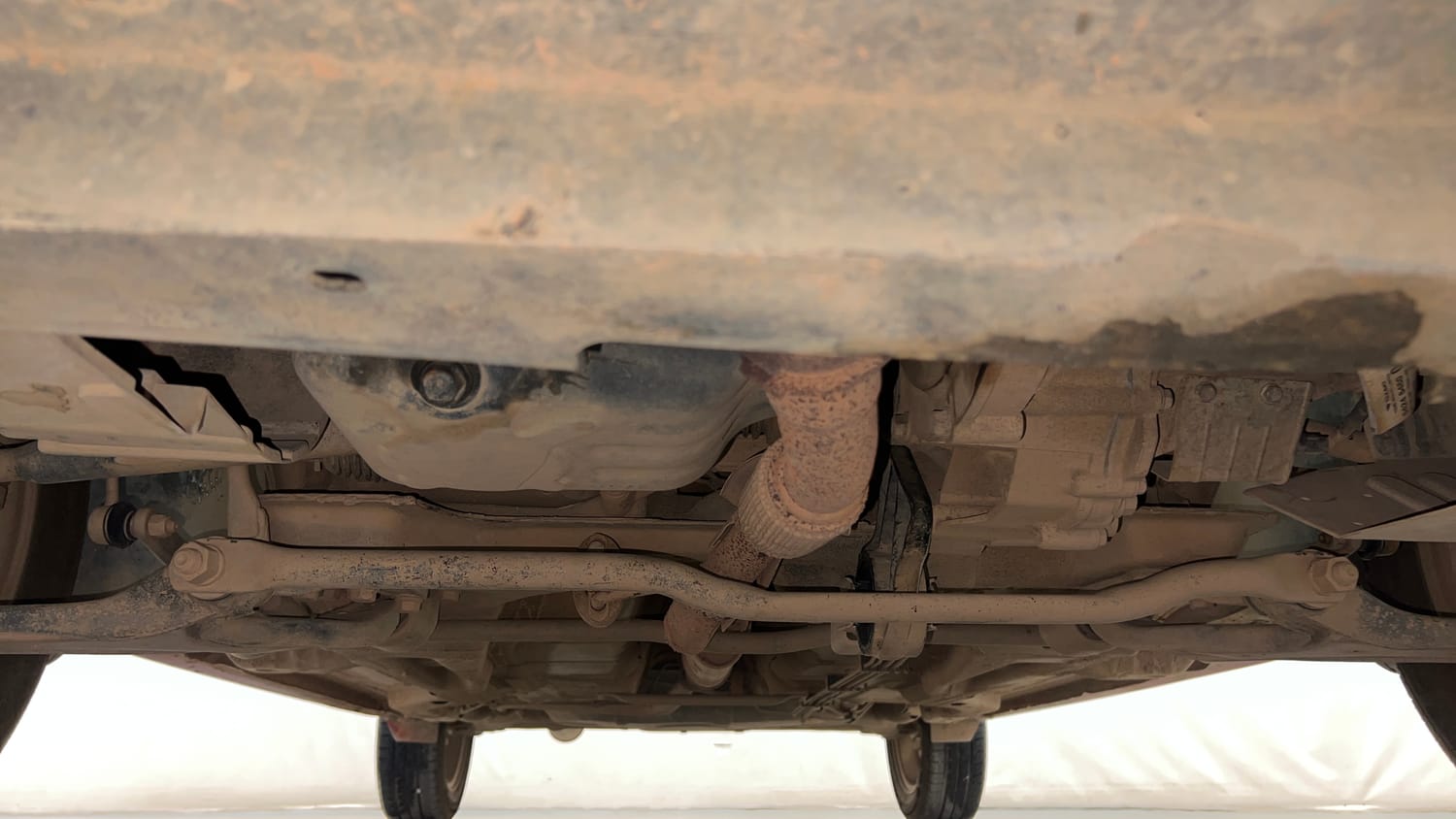 Used 2018 Tata Tiago Revotron XZA Petrol Automatic extra FRONT LEFT UNDERBODY VIEW