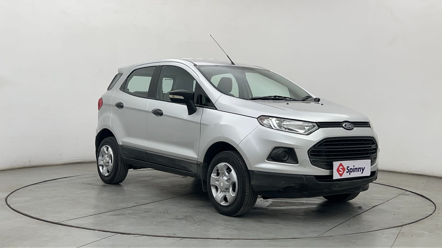 Used 2016 Ford EcoSport Ambiente 1.5L TDCi Diesel Manual exterior RIGHT FRONT CORNER VIEW