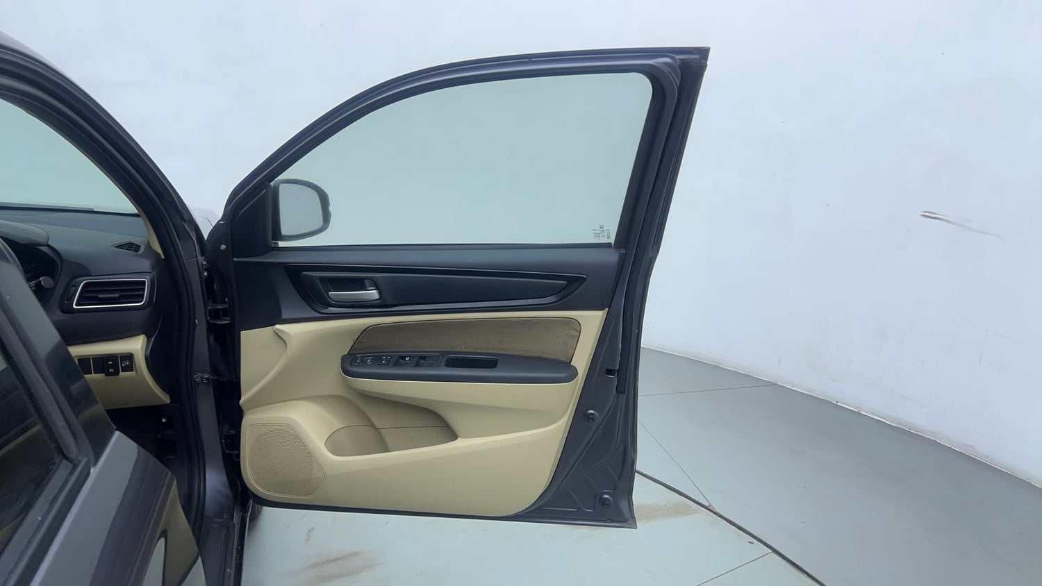 Used 2019 Honda Amaze 1.2 S MT Petrol Petrol Manual interior RIGHT FRONT DOOR OPEN VIEW