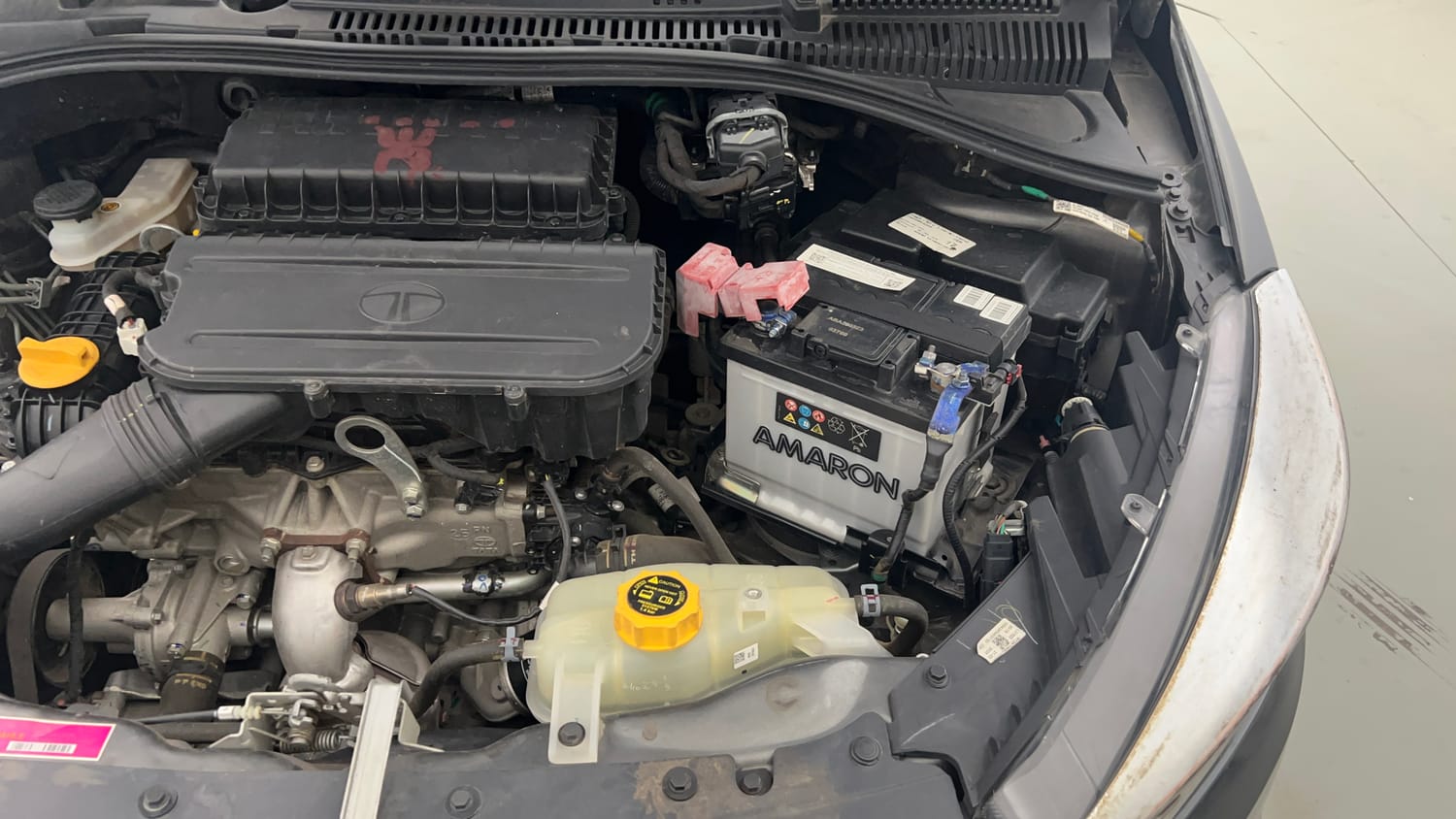 Used 2025 Tata Tiago XZ Plus Petrol Manual engine ENGINE LEFT SIDE VIEW
