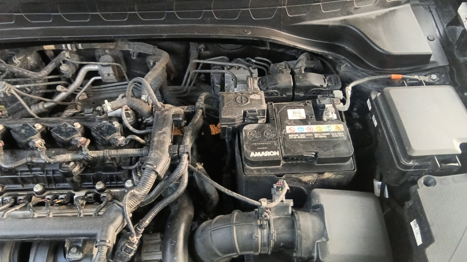 Used 2025 Kia Sonet HTK Plus (O) 1.2 Petrol MT Petrol Manual engine ENGINE LEFT SIDE VIEW