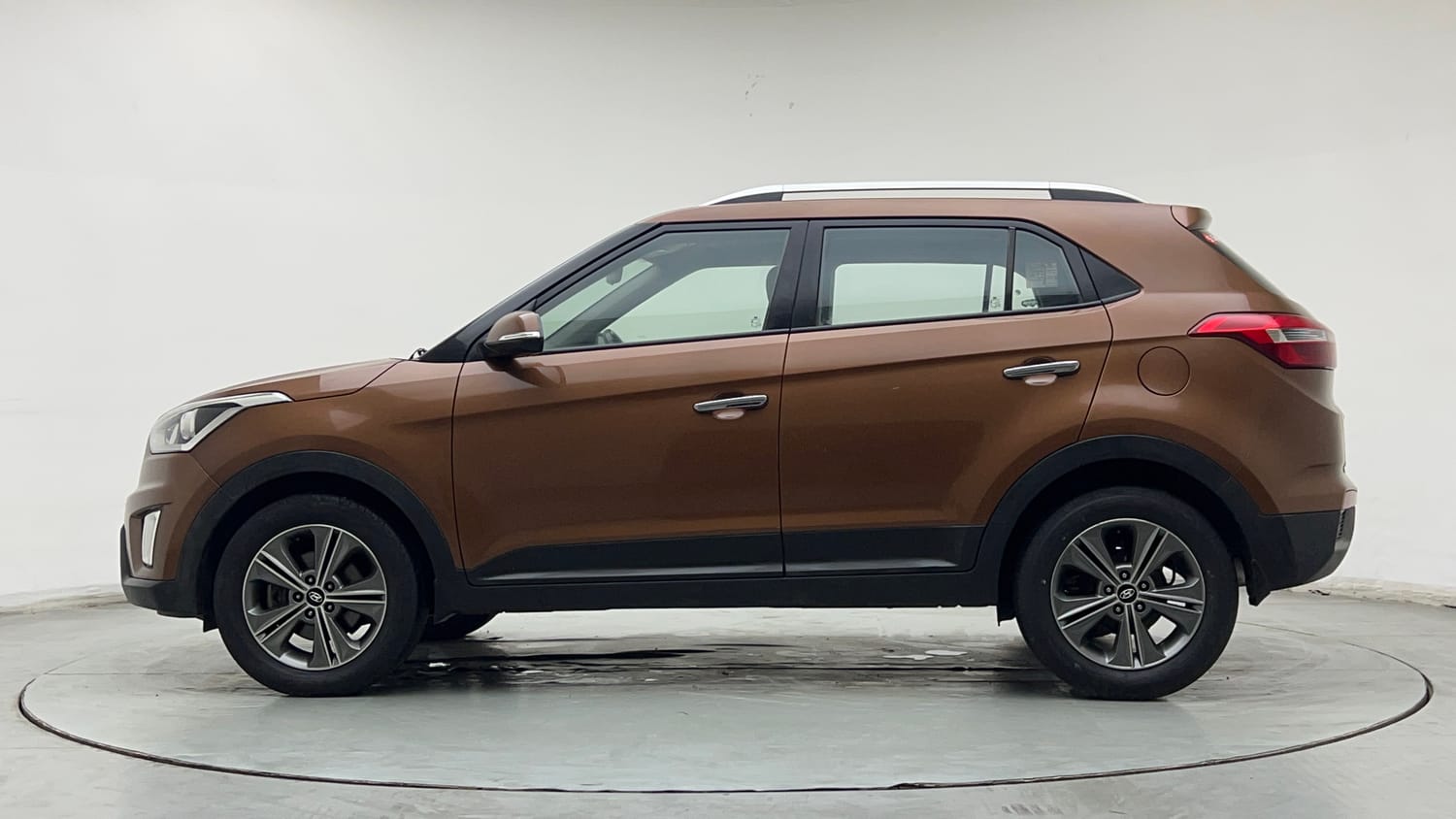 Used 2017 Hyundai Creta 1.6 SX Plus AT Petrol Petrol Automatic exterior LEFT SIDE VIEW