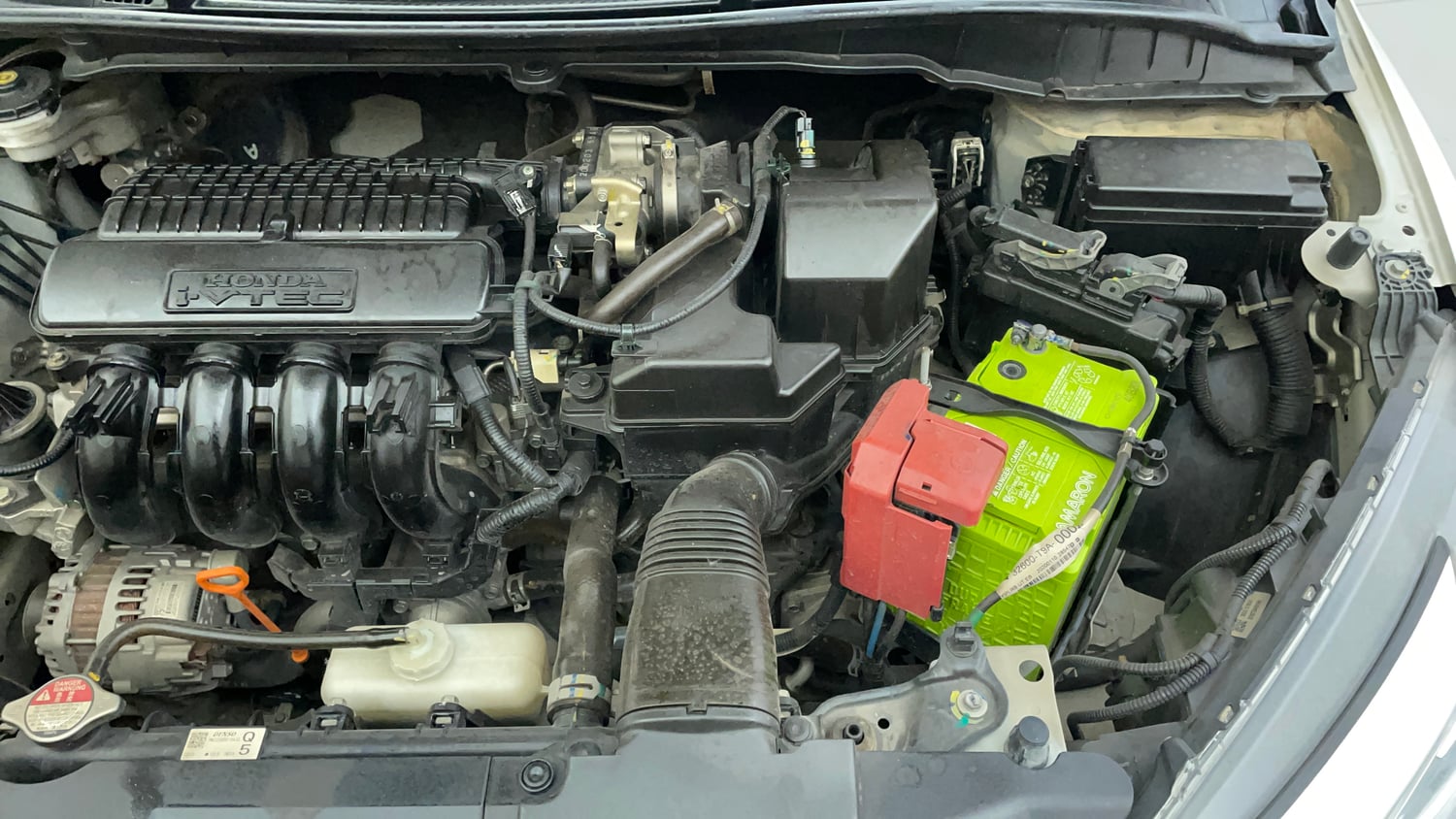 Used 2020 Honda City VX CVT Petrol Petrol Automatic engine ENGINE LEFT SIDE VIEW
