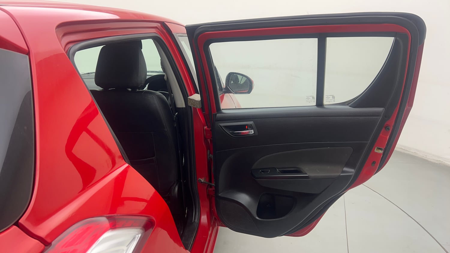 Used 2017 Maruti Suzuki Swift ZXi Petrol Manual interior RIGHT REAR DOOR OPEN VIEW