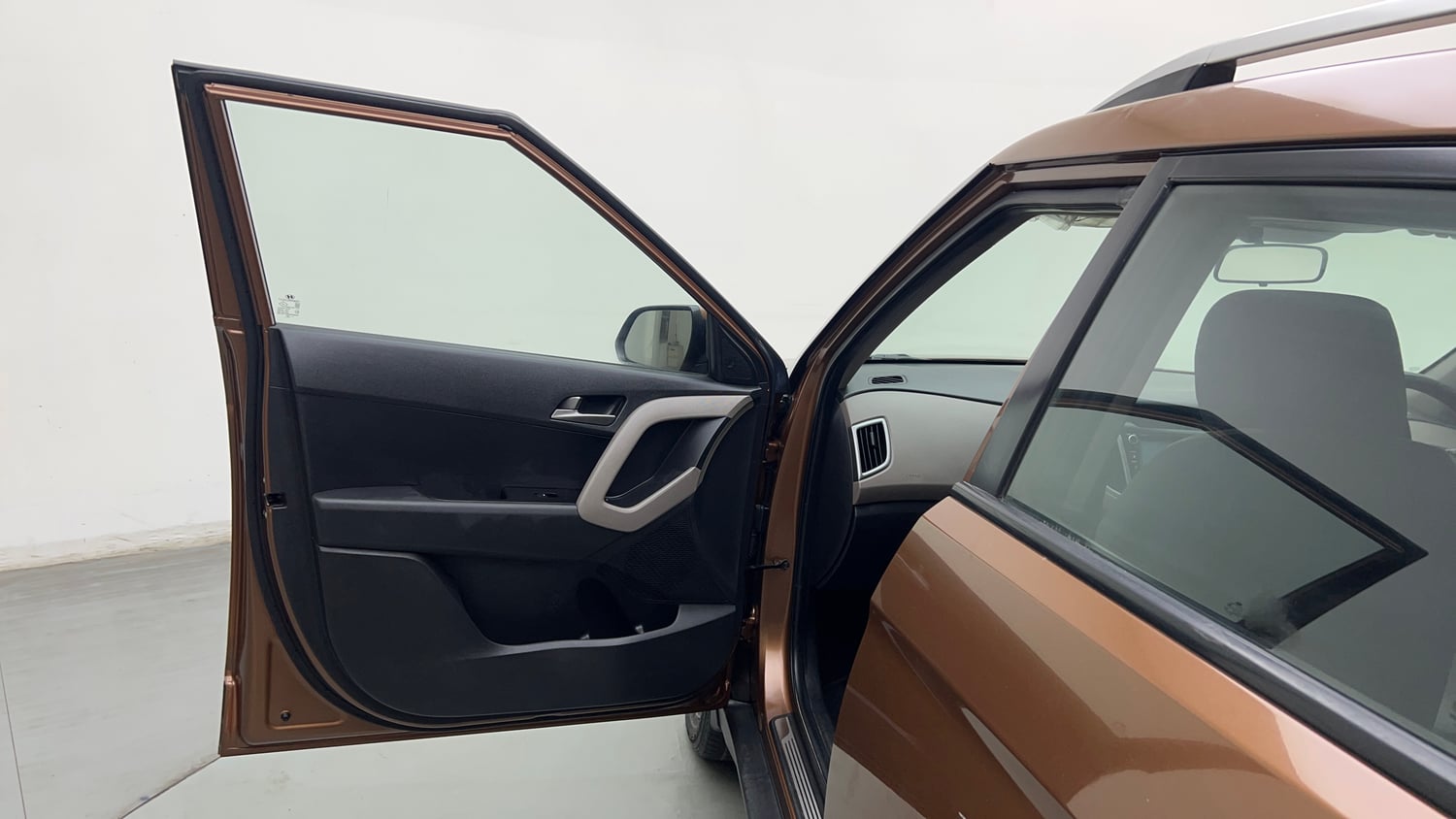 Used 2017 Hyundai Creta 1.6 SX Plus AT Petrol Petrol Automatic interior LEFT FRONT DOOR OPEN VIEW