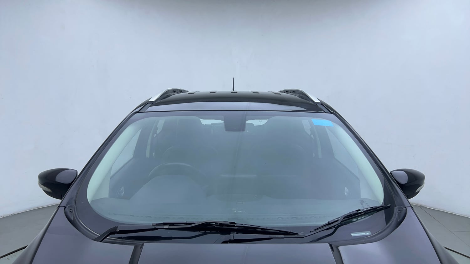 Used 2019 Ford EcoSport Titanium + 1.5L Ti-VCT AT Petrol Automatic exterior FRONT WINDSHIELD VIEW