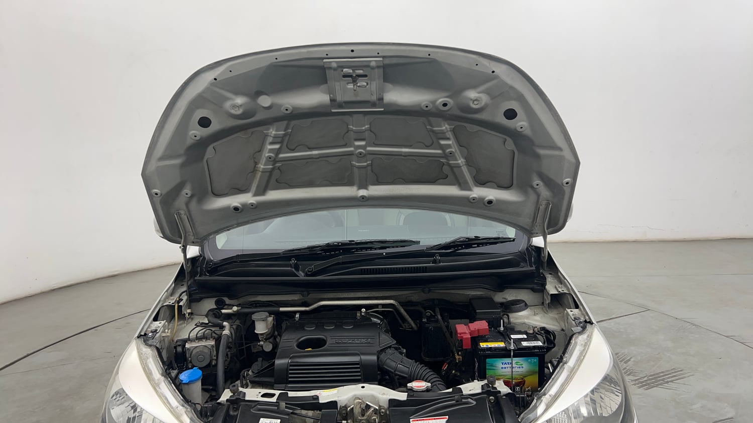 Used 2020 Maruti Suzuki Celerio ZXi Petrol Manual engine ENGINE & BONNET OPEN FRONT VIEW