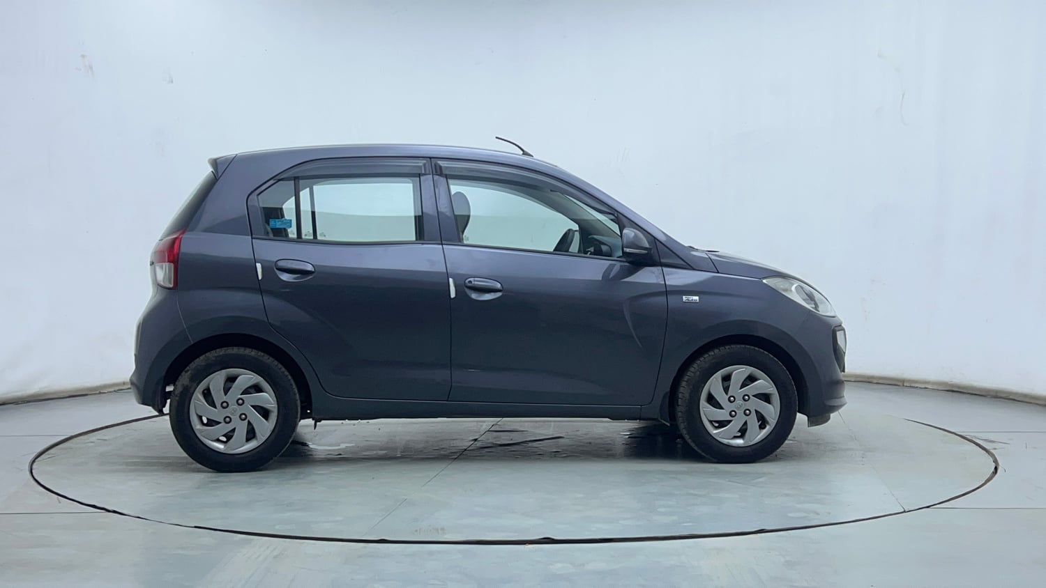 Used 2019 Hyundai Santro Sportz AMT Petrol Automatic exterior RIGHT SIDE VIEW