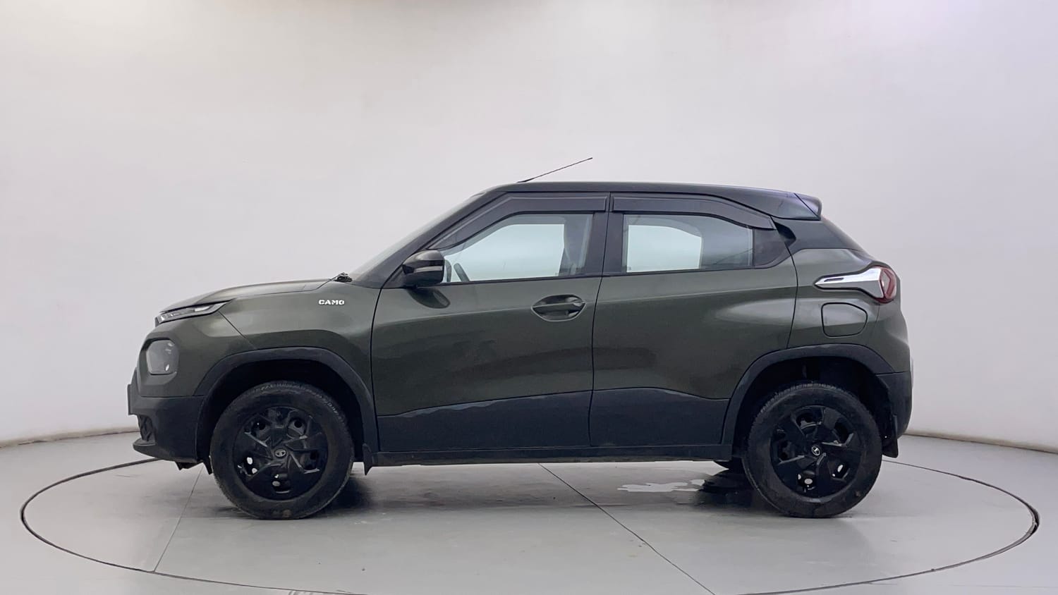 Used 2023 Tata Punch Camo Adventure Rhythm AMT Petrol Automatic exterior LEFT SIDE VIEW