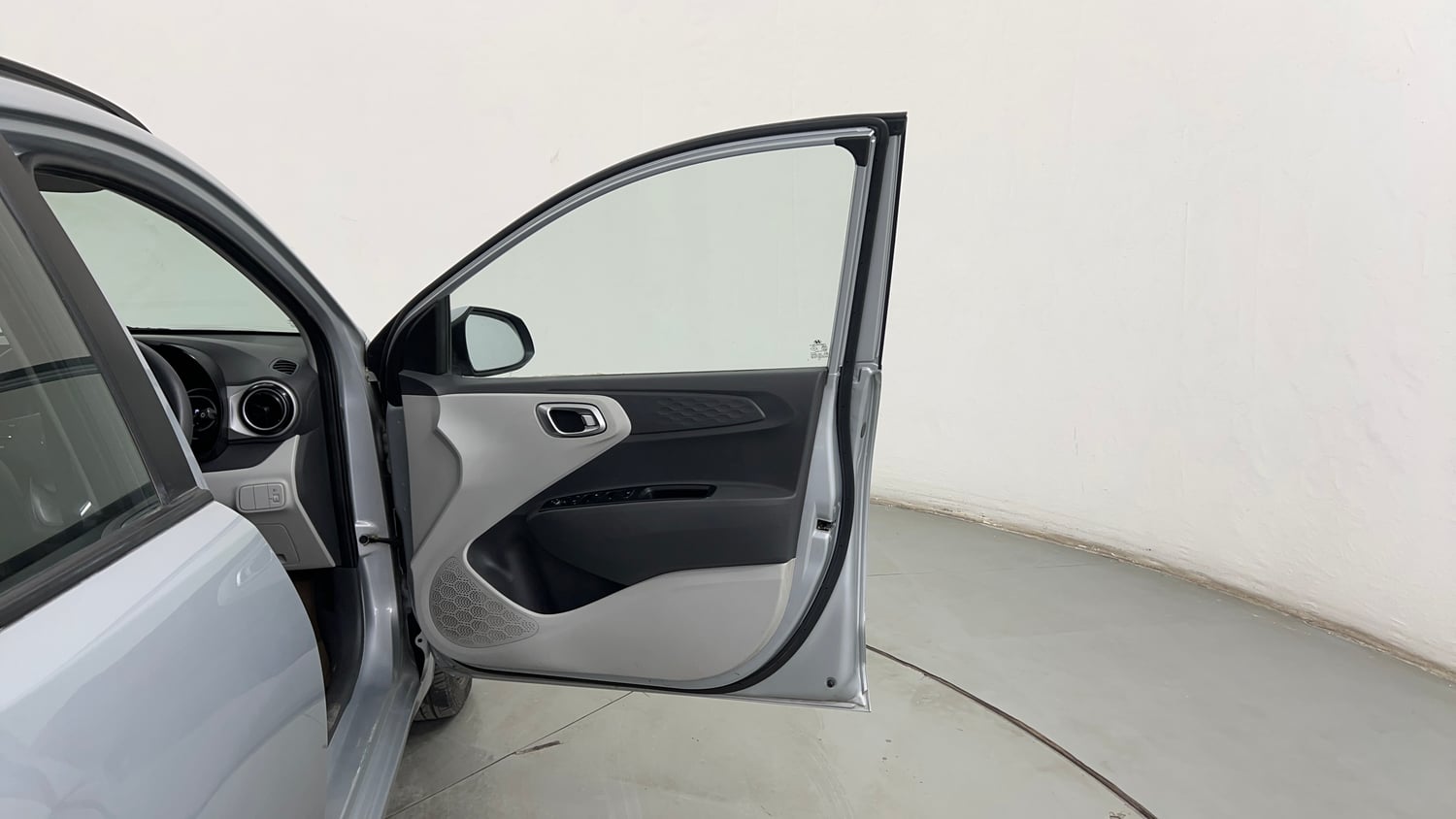 Used 2021 Hyundai Grand i10 Nios Sportz AMT 1.2 Kappa VTVT Petrol Automatic interior RIGHT FRONT DOOR OPEN VIEW