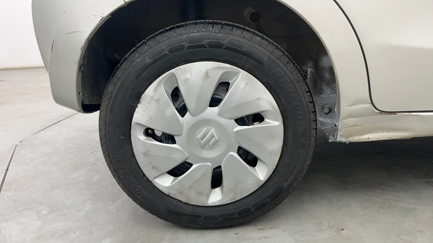 Used 2020 Maruti Suzuki Celerio ZXi Petrol Manual tyres RIGHT REAR TYRE RIM VIEW