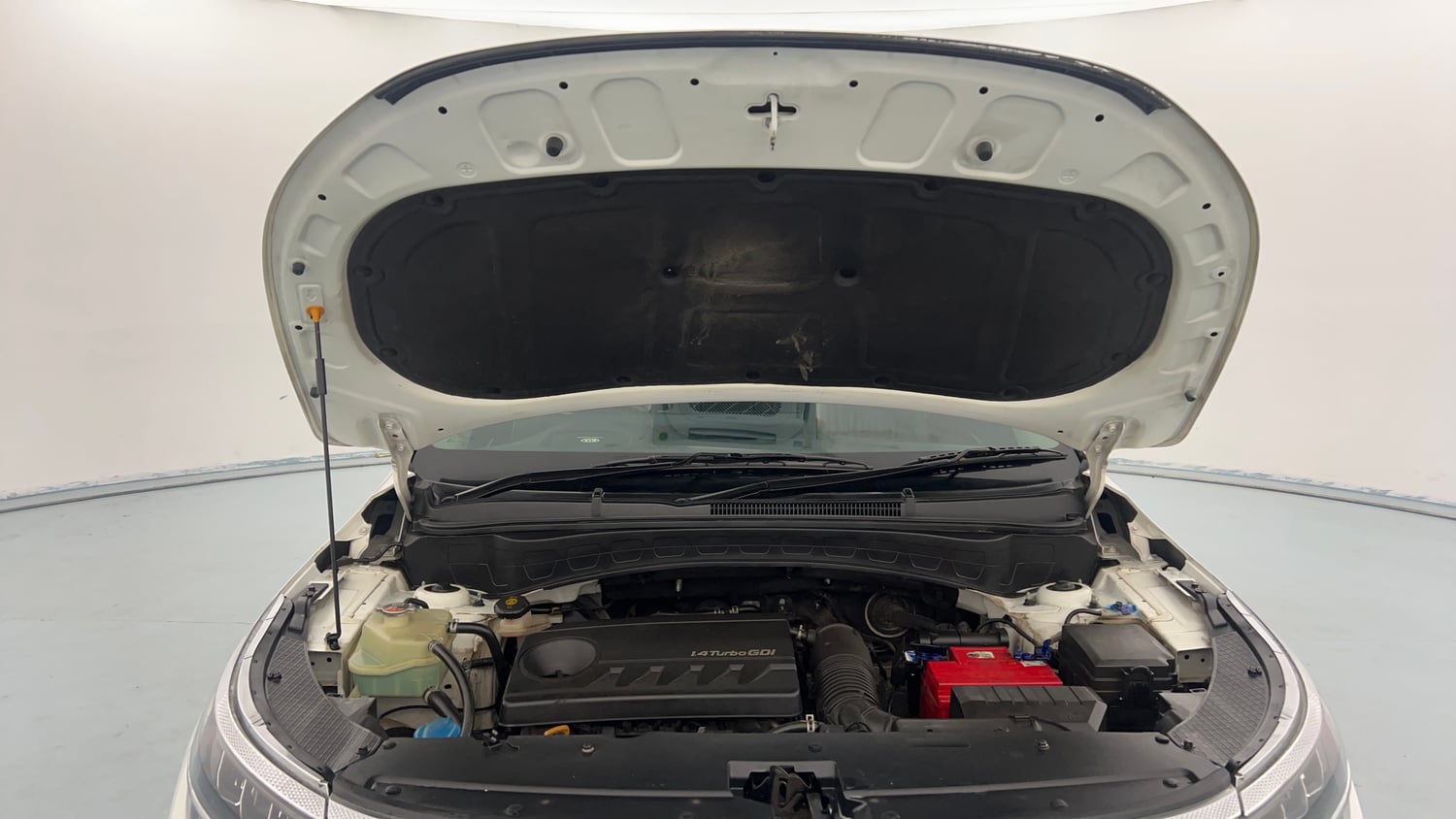 Used 2020 Kia Seltos GTX Plus DCT 1.4 Petrol Automatic engine ENGINE & BONNET OPEN FRONT VIEW