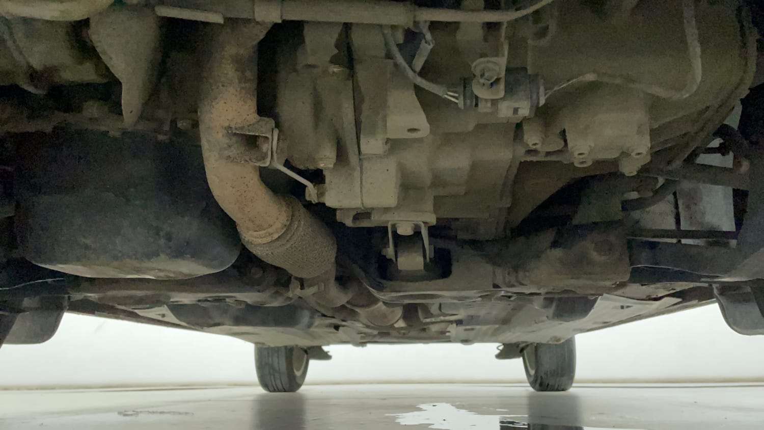 Used 2014 Volkswagen Polo Highline1.2L (P) Petrol Manual extra FRONT LEFT UNDERBODY VIEW
