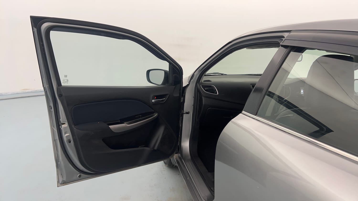 Used 2022 Maruti Suzuki Baleno Zeta Petrol Manual interior LEFT FRONT DOOR OPEN VIEW