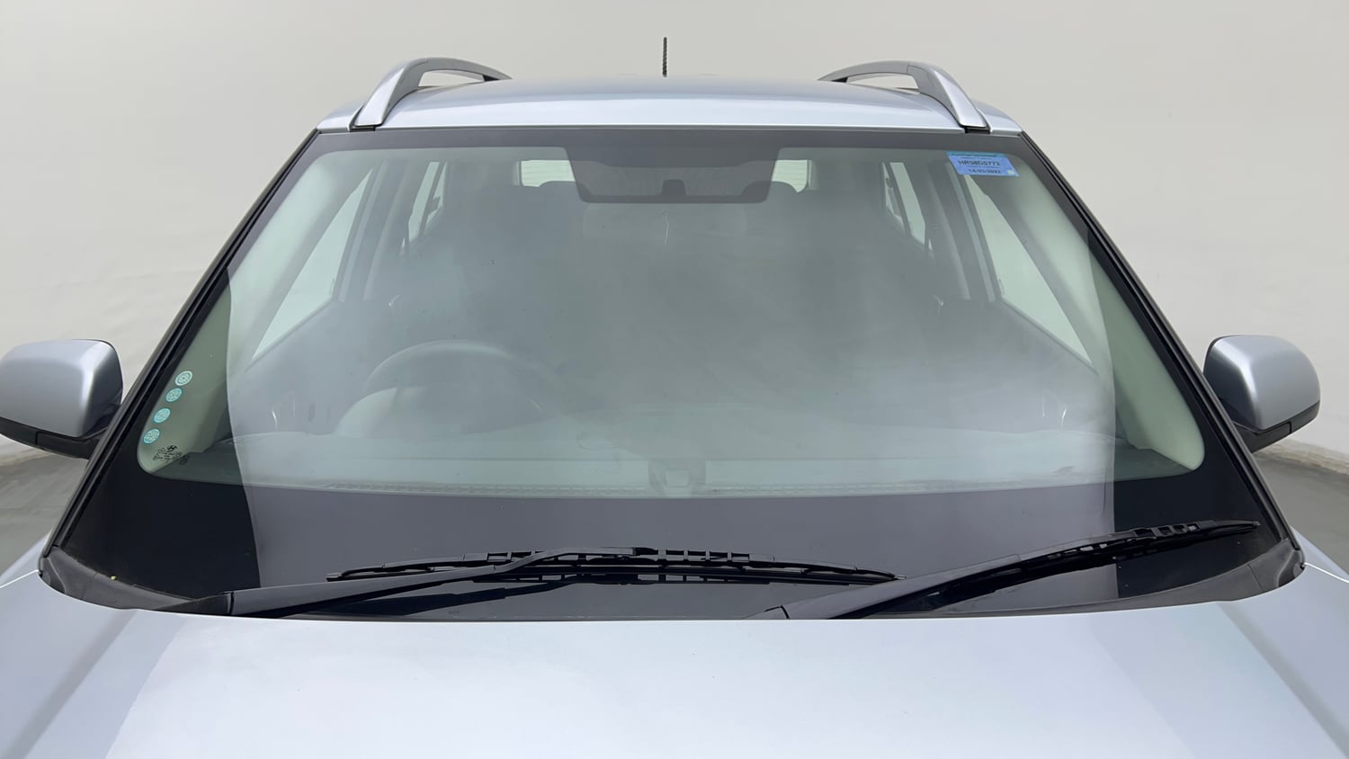 Used 2022 Hyundai Venue S (O) 1.0 Turbo DCT Petrol Automatic exterior FRONT WINDSHIELD VIEW