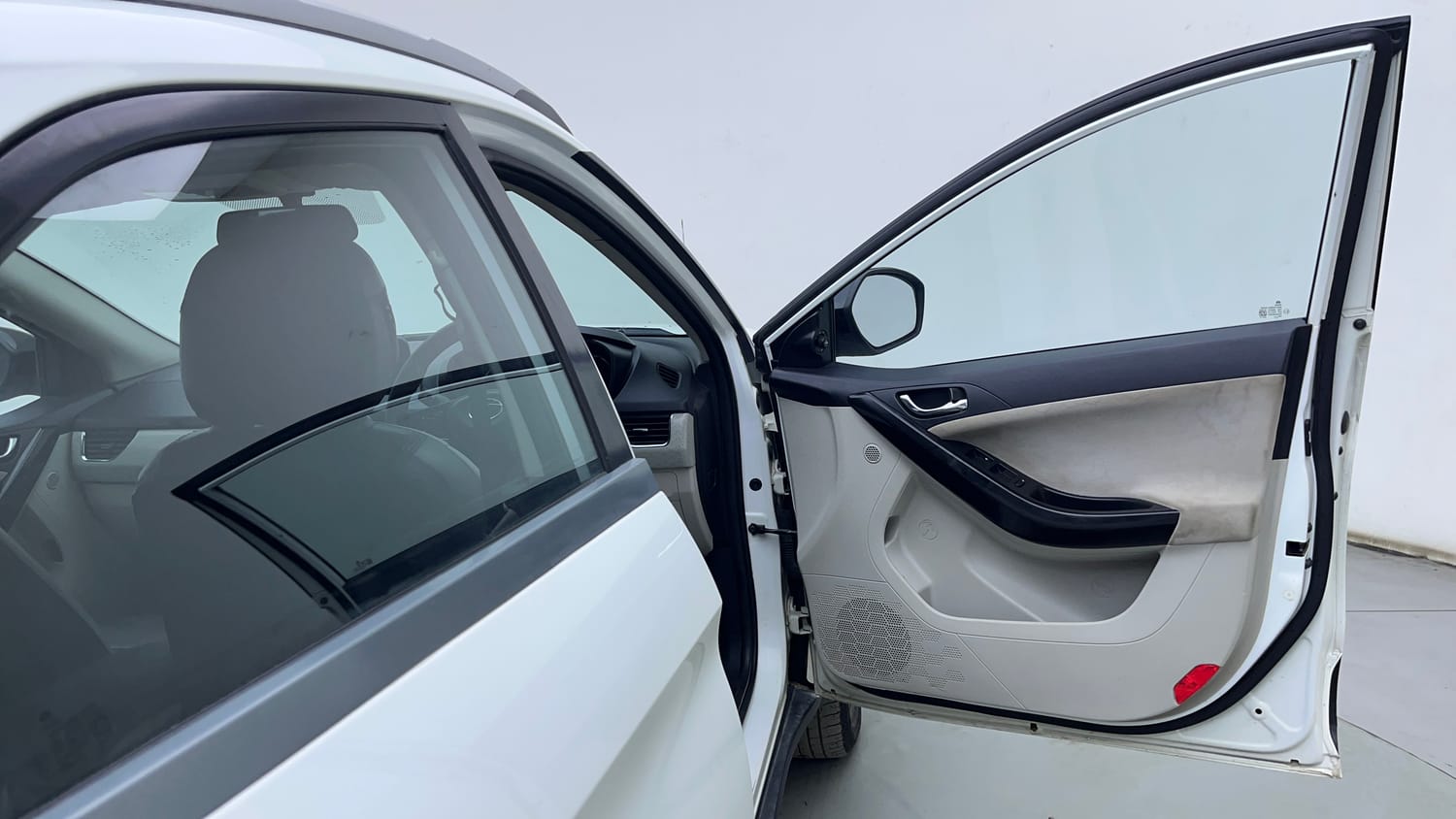 Used 2021 Tata Nexon XZ Plus Diesel Diesel Manual interior RIGHT FRONT DOOR OPEN VIEW