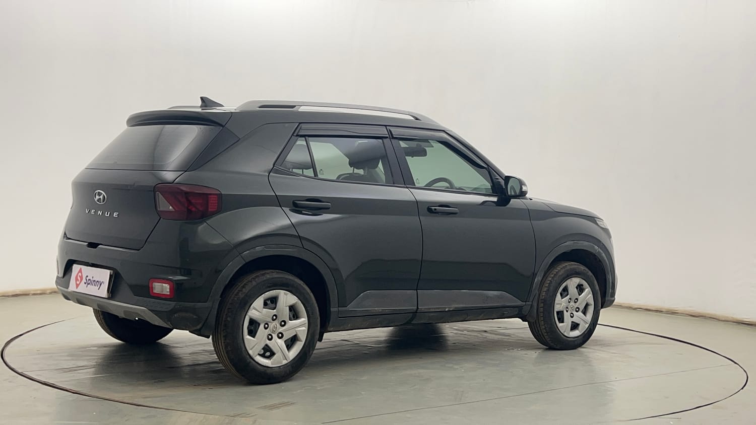 Used 2021 Hyundai Venue S Plus 1.2 Petrol Petrol Manual exterior RIGHT REAR CORNER VIEW