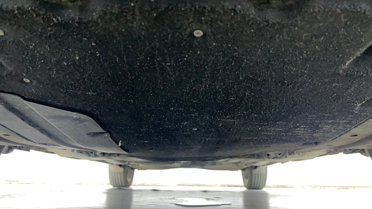 Used 2023 Maruti Suzuki Baleno Alpha AGS Petrol Automatic extra FRONT LEFT UNDERBODY VIEW
