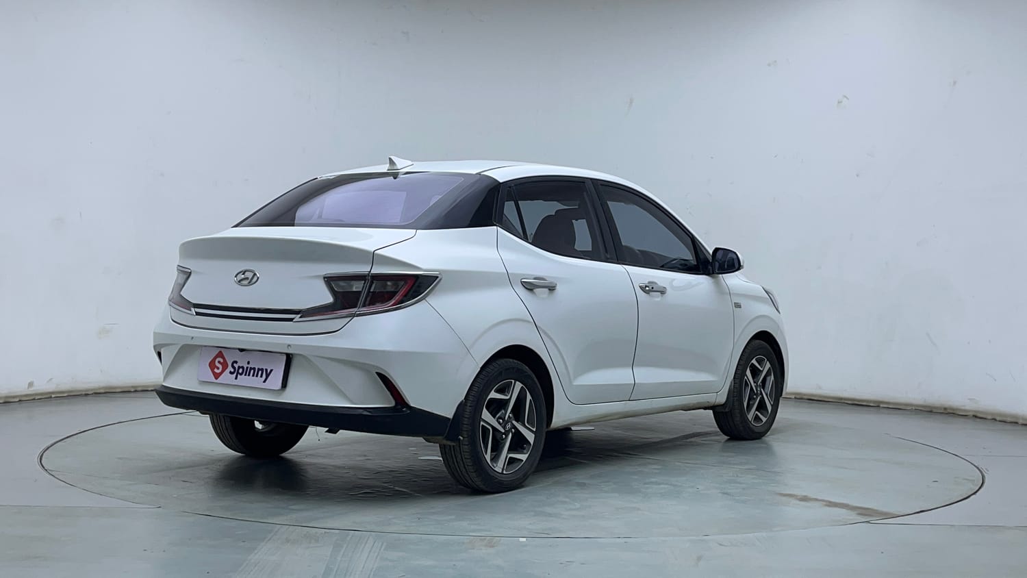 Used 2021 Hyundai Aura SX Plus 1.2 AMT Petrol Petrol Automatic exterior RIGHT REAR CORNER VIEW