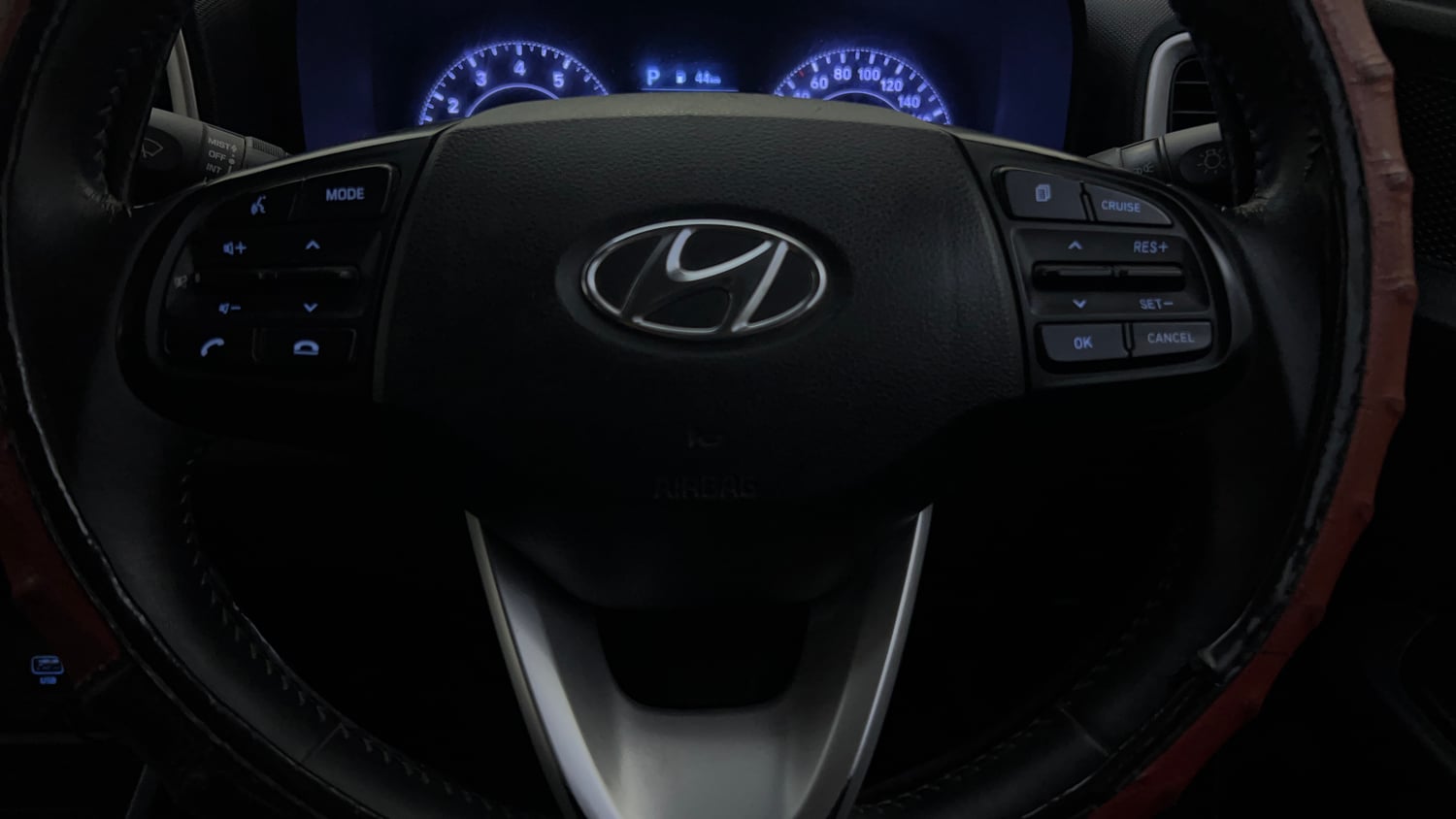 Used 2019 Hyundai Venue SX Plus 1.0 Turbo DCT Petrol Automatic top_features Airbags