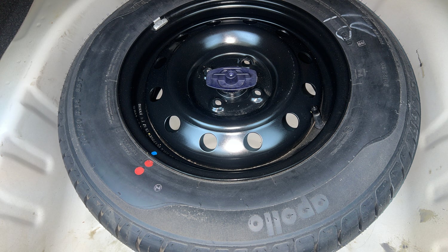 Used 2019 Maruti Suzuki Dzire VXi Petrol Manual tyres SPARE TYRE VIEW