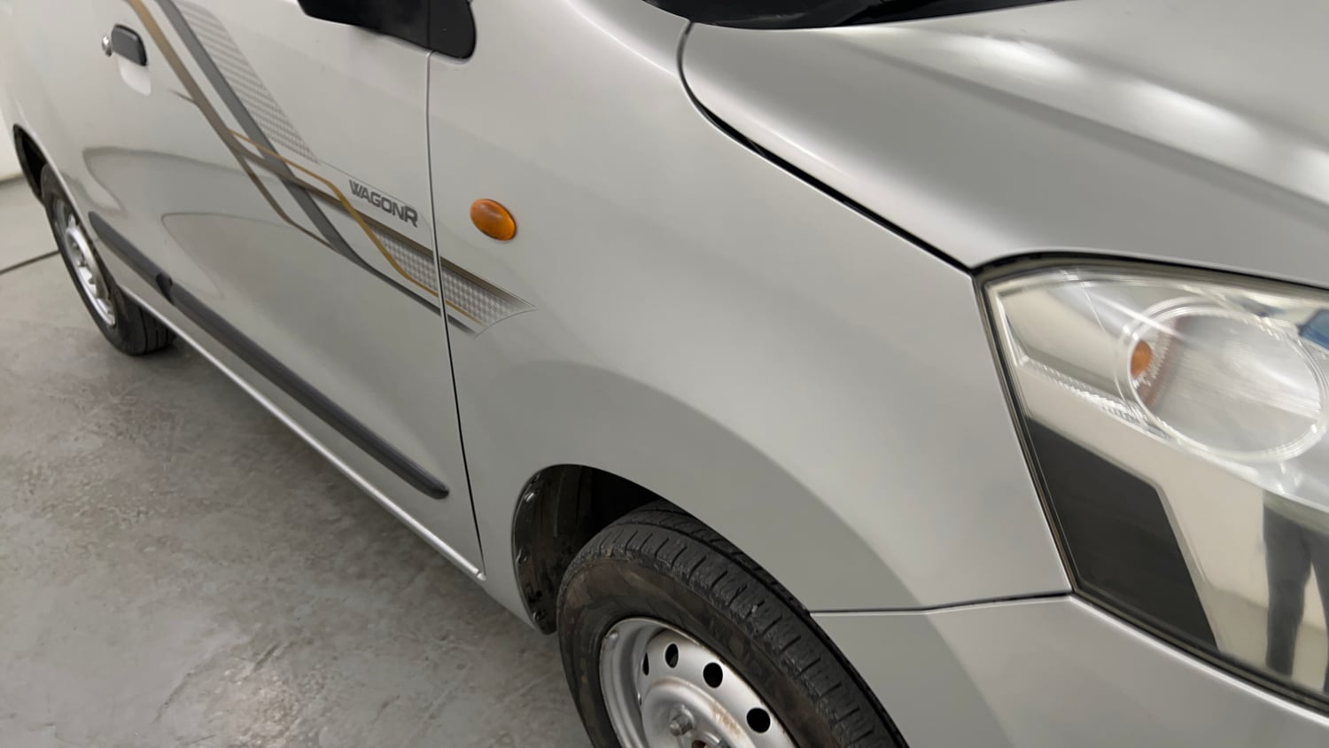 Used 2014 Maruti Suzuki Wagon R LXI CNG Cng Manual dents MINOR DENT