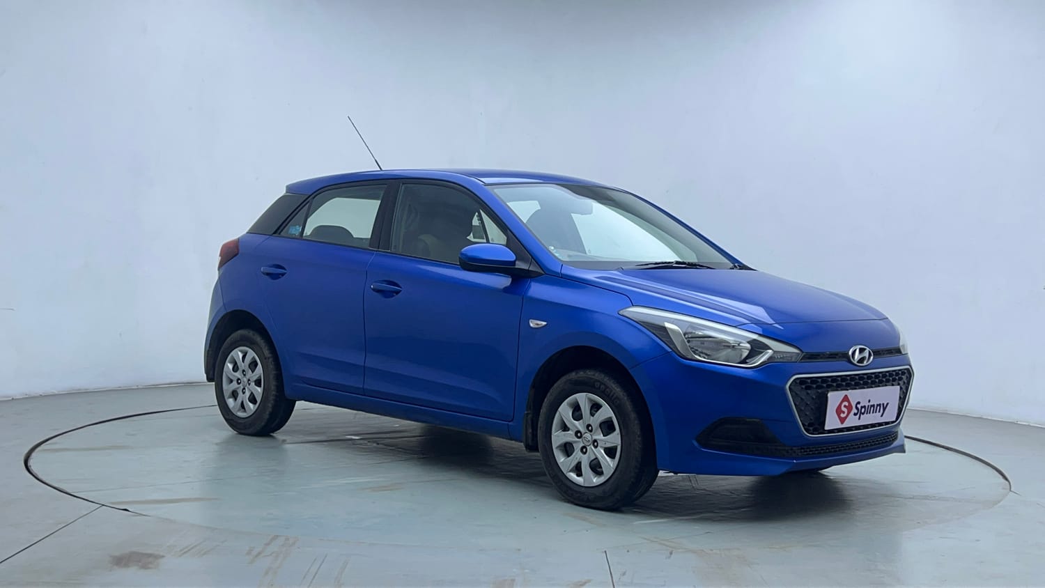 Used 2017 Hyundai Elite i20 Magna Executive 1.2 Petrol Manual exterior RIGHT FRONT CORNER VIEW