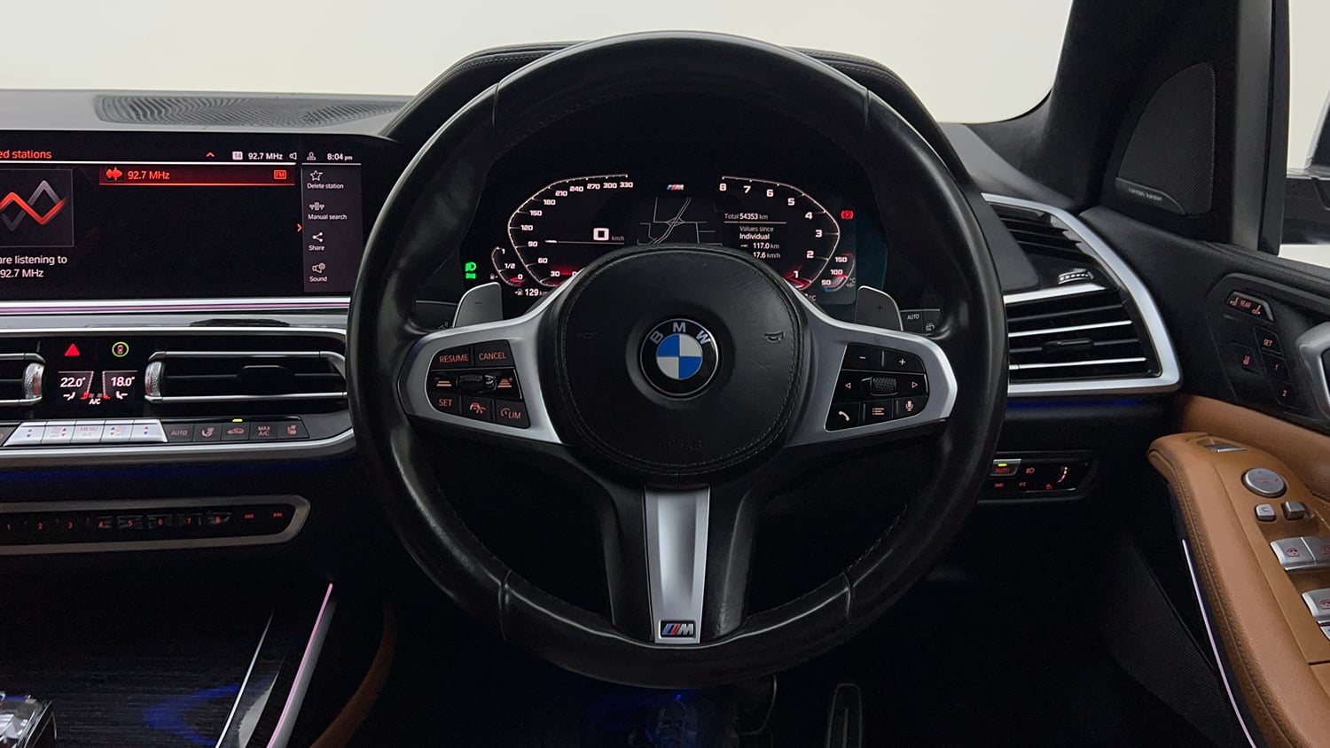 Used 2021 BMW X7 xDrive40i M Sport Petrol Automatic interior STEERING VIEW