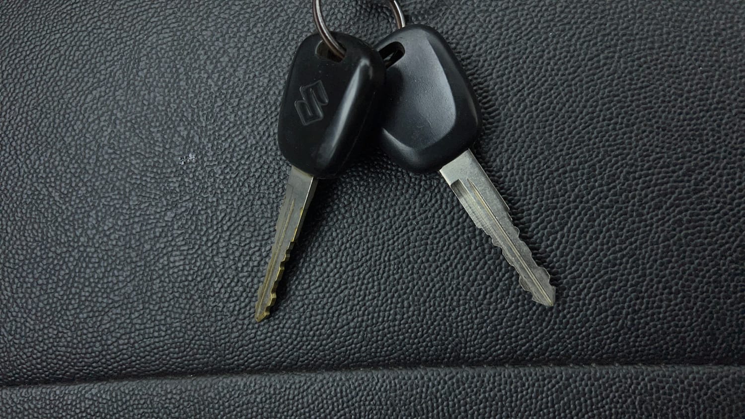 Used 2013 Maruti Suzuki Wagon R LXI Petrol Manual extra CAR KEY VIEW