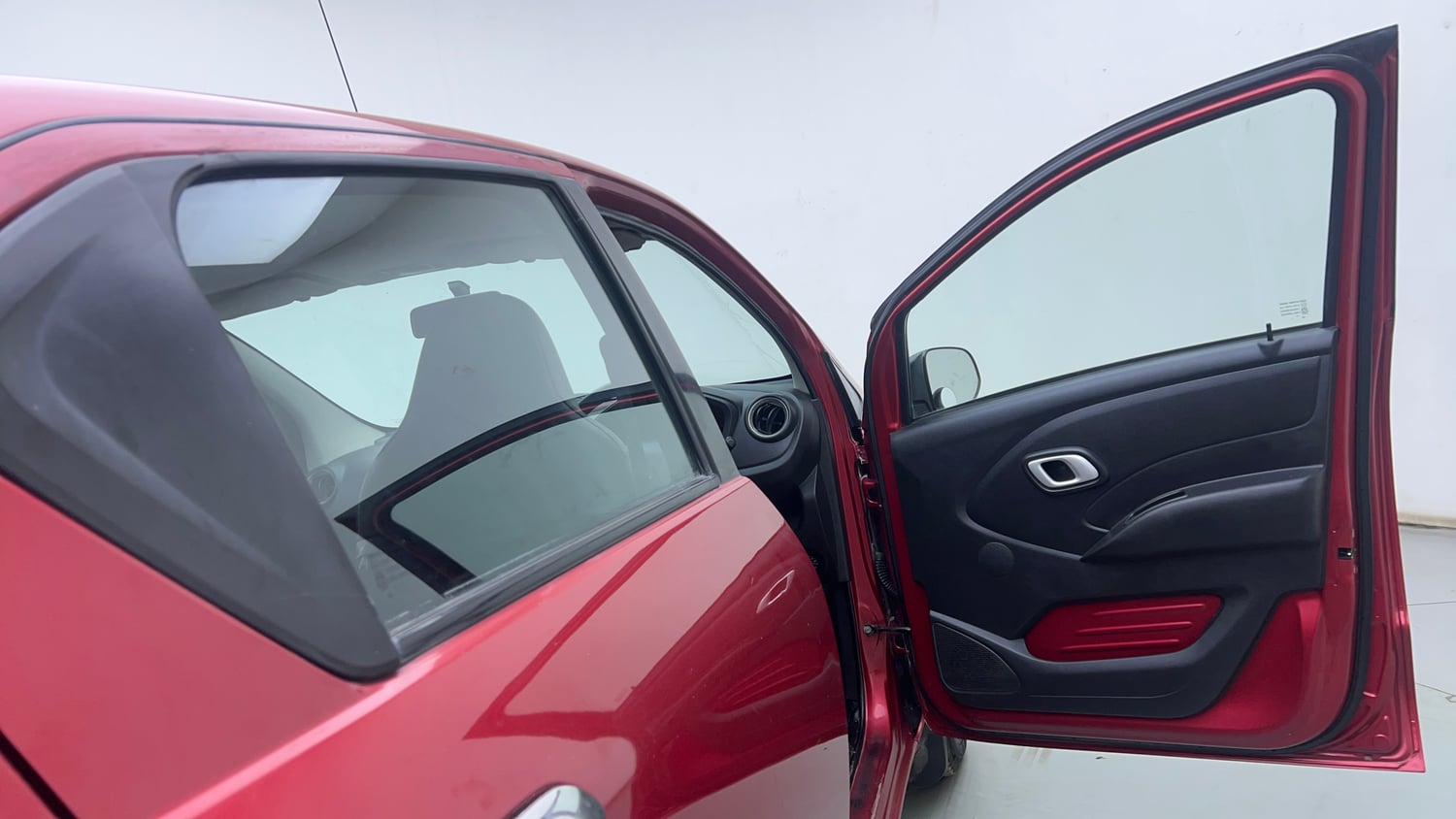 Used 2018 Datsun Redi-GO S 1.0 AMT Petrol Automatic interior RIGHT FRONT DOOR OPEN VIEW