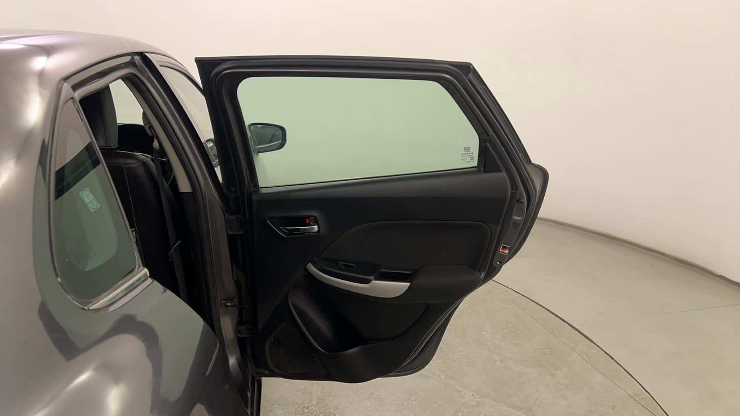 Used 2017 Maruti Suzuki Baleno Zeta 1.2 Petrol Manual interior RIGHT REAR DOOR OPEN VIEW