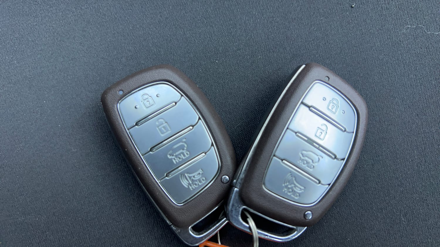 Used 2022 Hyundai i20 Asta (O) 1.2 IVT Petrol Automatic extra CAR KEY VIEW