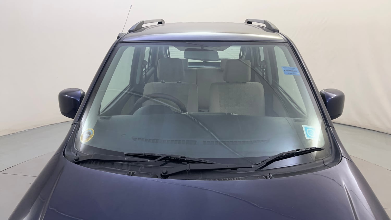Used 2017 Maruti Suzuki Wagon R 1.0 VXI AMT Petrol Automatic exterior FRONT WINDSHIELD VIEW