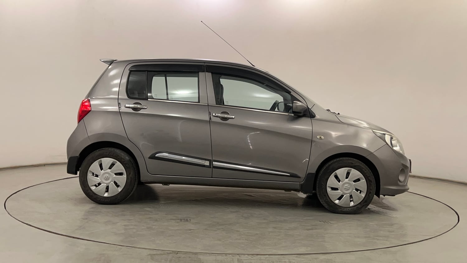 Used 2020 Maruti Suzuki Celerio VXi AMT Petrol Automatic exterior RIGHT SIDE VIEW