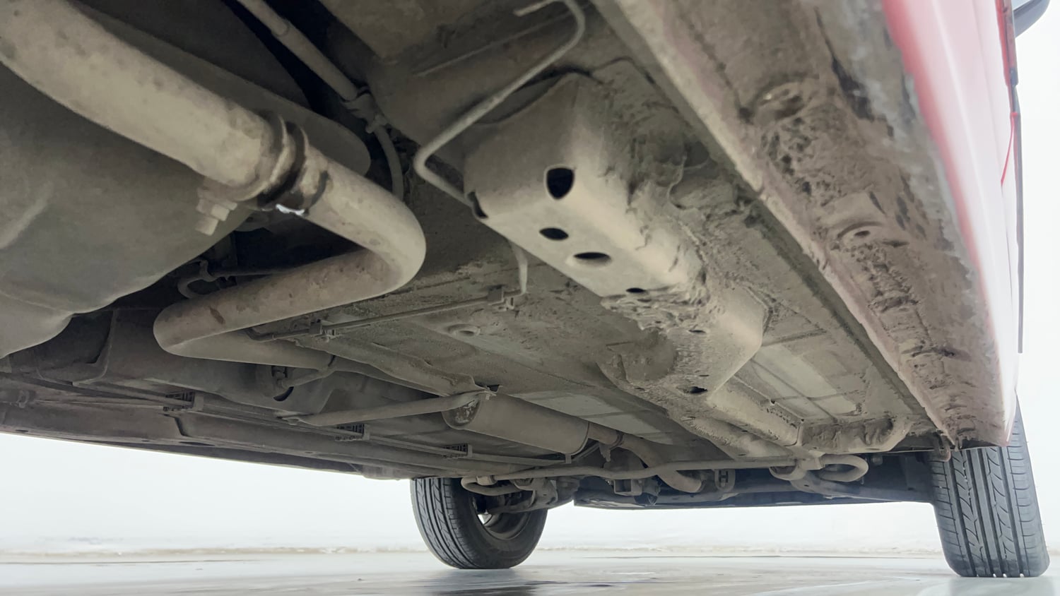 Used 2019 Tata Tiago Revotron XZA Petrol Automatic extra REAR RIGHT UNDERBODY VIEW