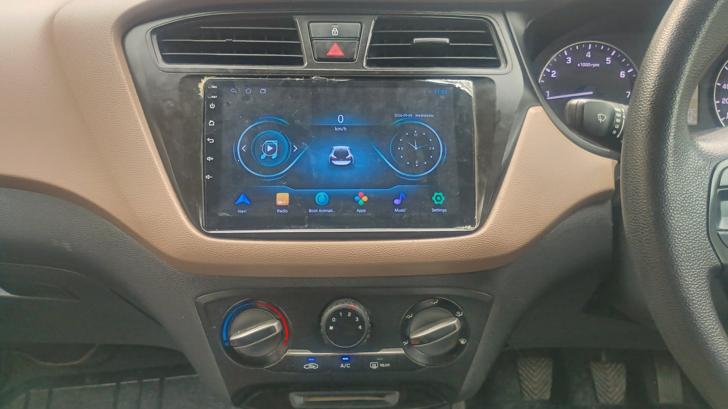 Used 2018 Hyundai Elite i20 Sportz 1.2 Petrol Manual interior MUSIC SYSTEM & AC CONTROL VIEW