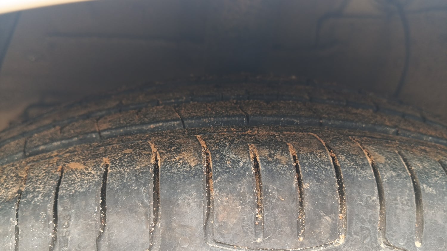 Used 2018 Hyundai Xcent SX Petrol Manual tyres RIGHT REAR TYRE TREAD VIEW