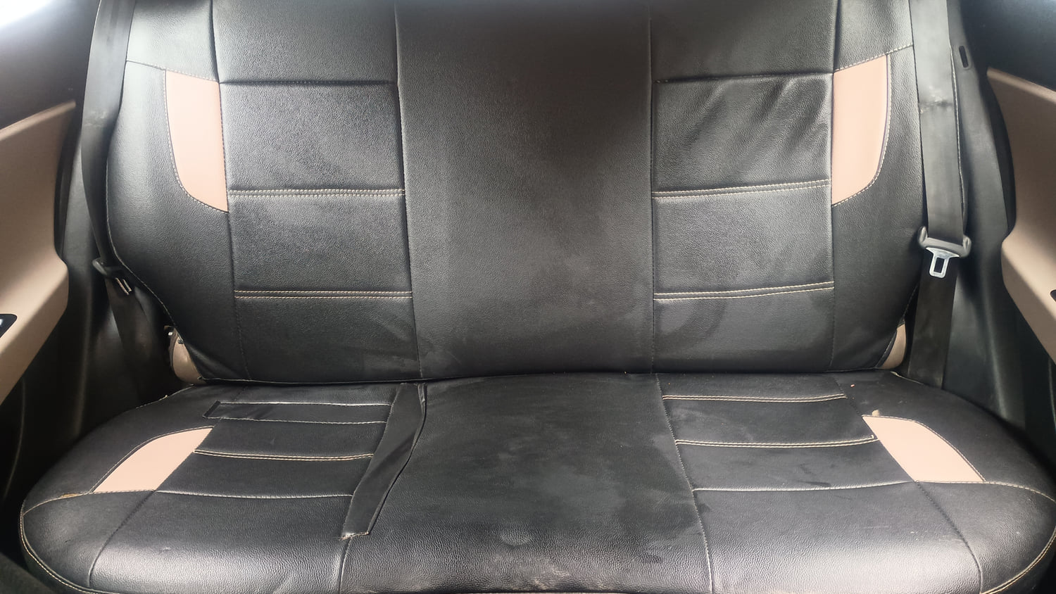 Used 2018 Hyundai Elite i20 Sportz 1.2 Petrol Manual interior REAR SEAT CONDITION VIEW